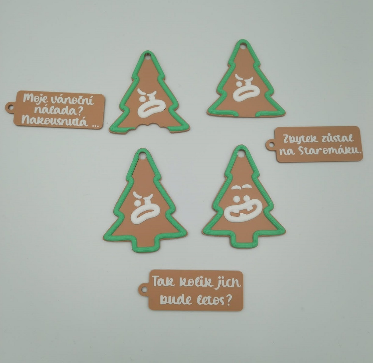 Závěsný 3D stromek „Tak kolik jich bude letos“